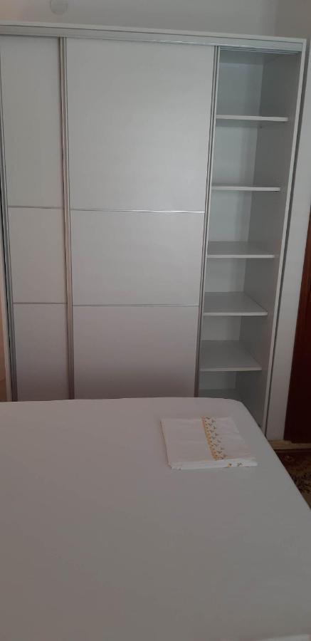 Apartments Runac สตารีกราด ภายนอก รูปภาพ