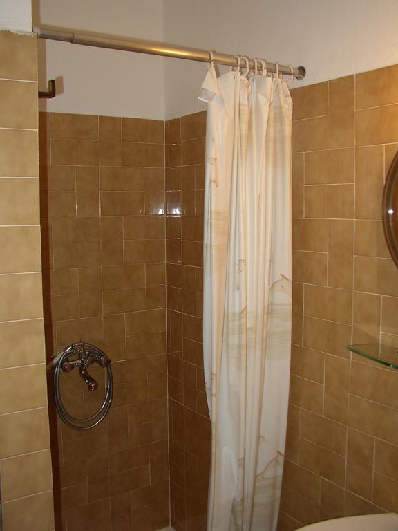 Apartments Runac สตารีกราด ภายนอก รูปภาพ